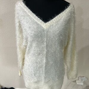 bebe Women's Fuzzy Cream V-Neck Sweater